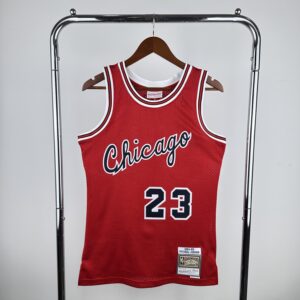 CHICAGO BULLS - 84/85 - Jordan - (Red)