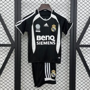 REAL MADRID - 06/07 - Away - KIT KIDS