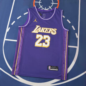 LA LAKERS - 25/26 - LeBron James - (Purple)