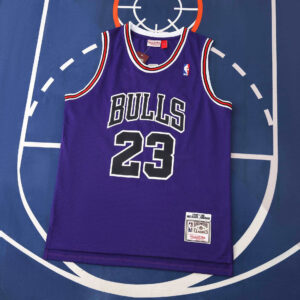 CHICAGO BULLS - 97/98 - Jordan - (Retro Purple)
